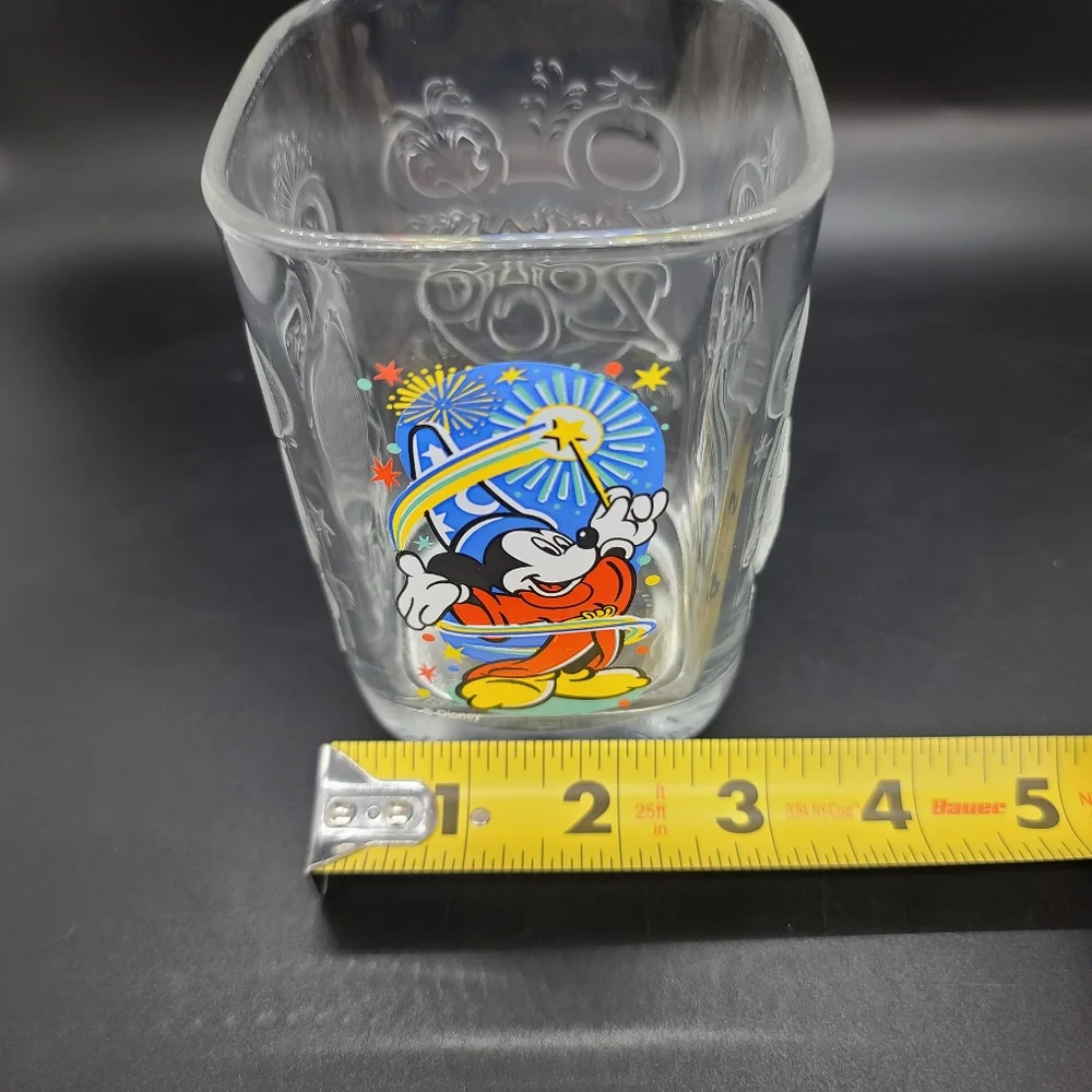 2000 Walt Disney World/ McDonald's Celebration Glasses. - Picture 8 of 16